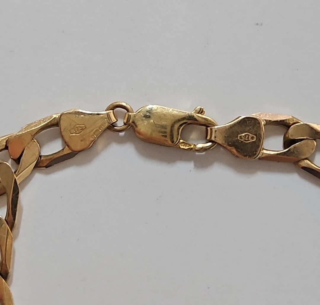 9ct Yellow Gold Curb Bracelet, 8.25 Inches