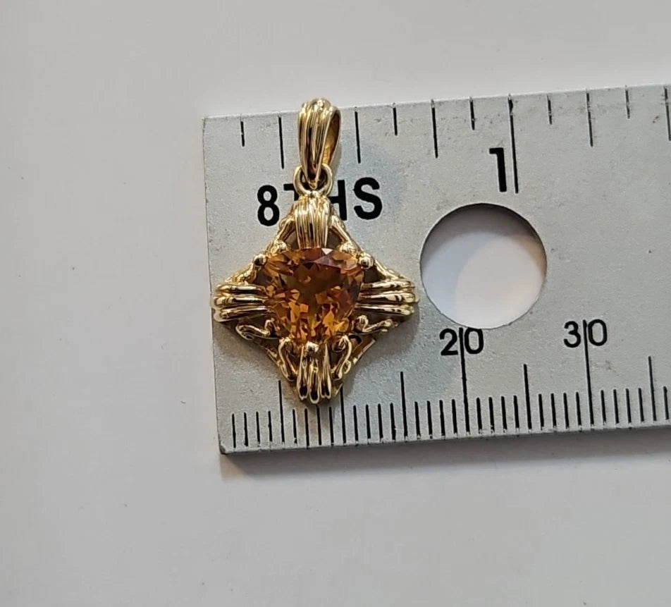 9ct Yellow Gold Citrine Heart Pendant