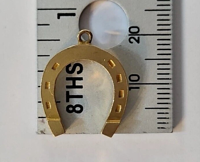 9ct Yellow Gold Horseshoe Pendant