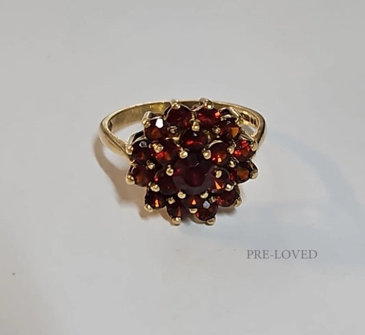 9ct Yellow Gold Garnet Cluster Ring, Size P