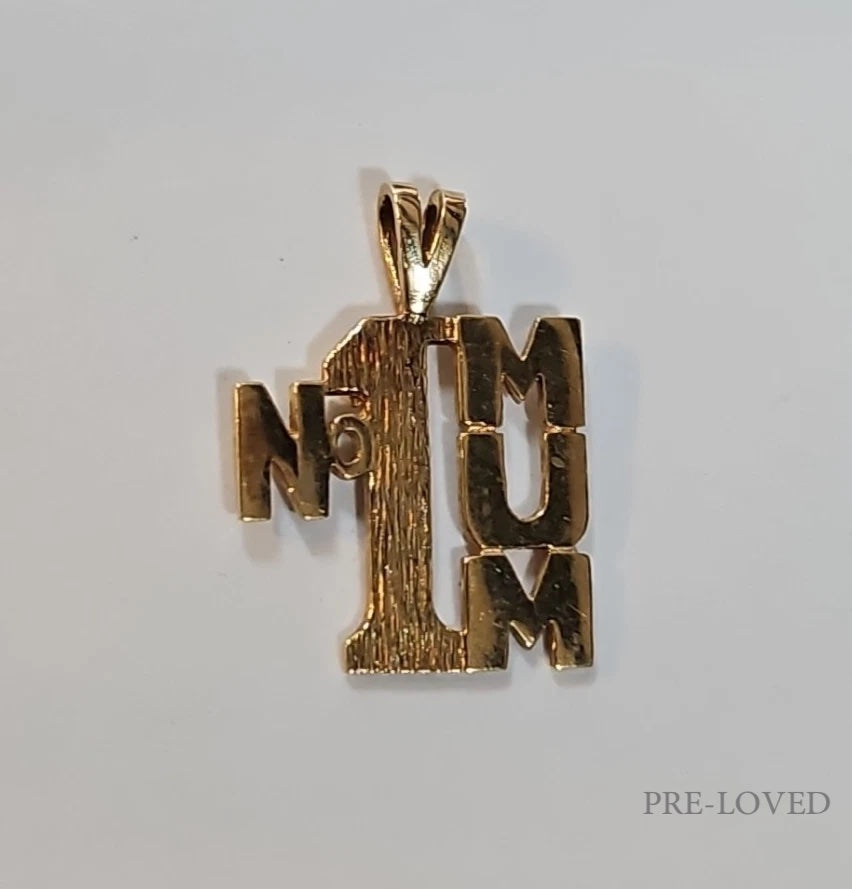 9ct Yellow Gold No 1 Mum Pendant