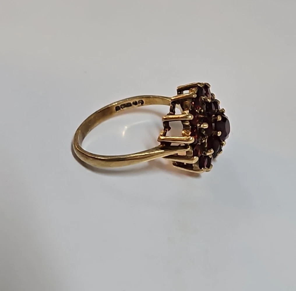 9ct Yellow Gold Garnet Cluster Ring, Size P
