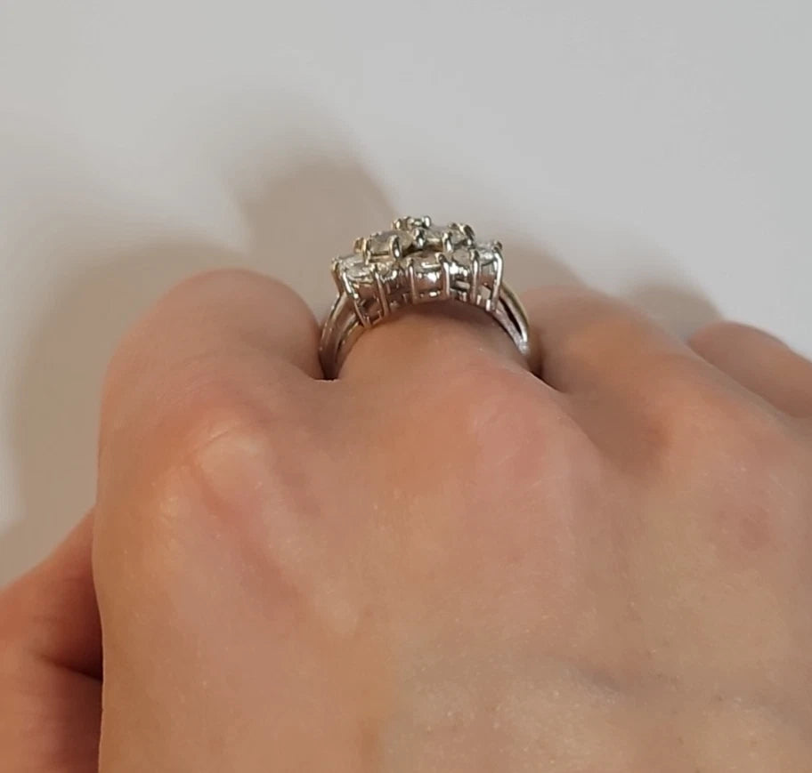 9ct White Gold CZ Cluster Ring, Size N