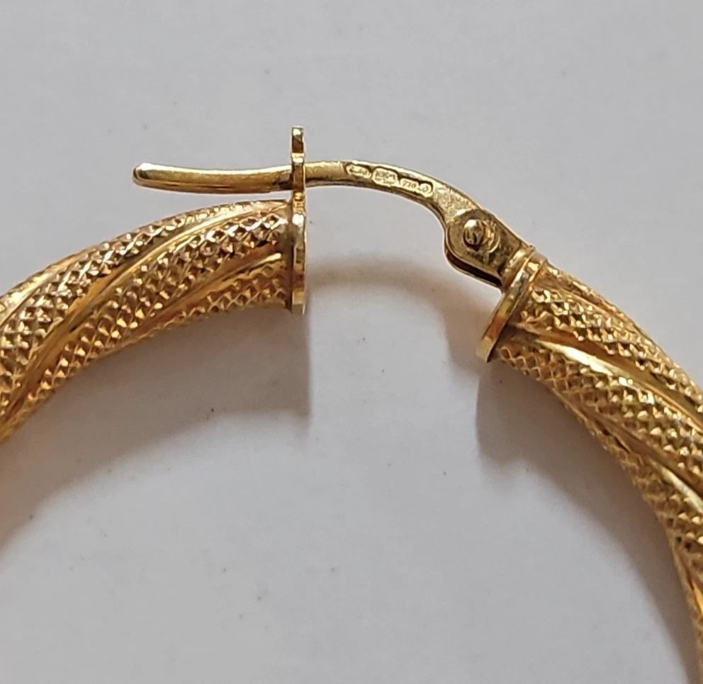 9ct Yellow Gold Frosted Twist Hoop Earrings