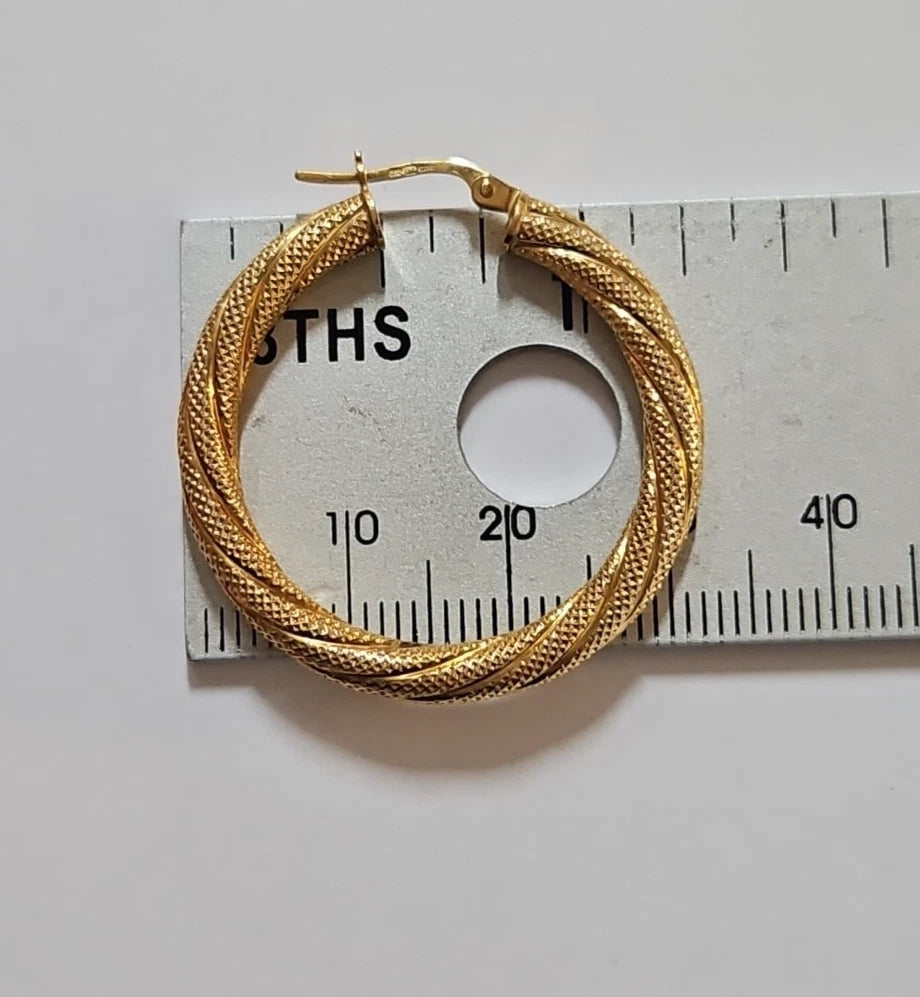 9ct Yellow Gold Frosted Twist Hoop Earrings