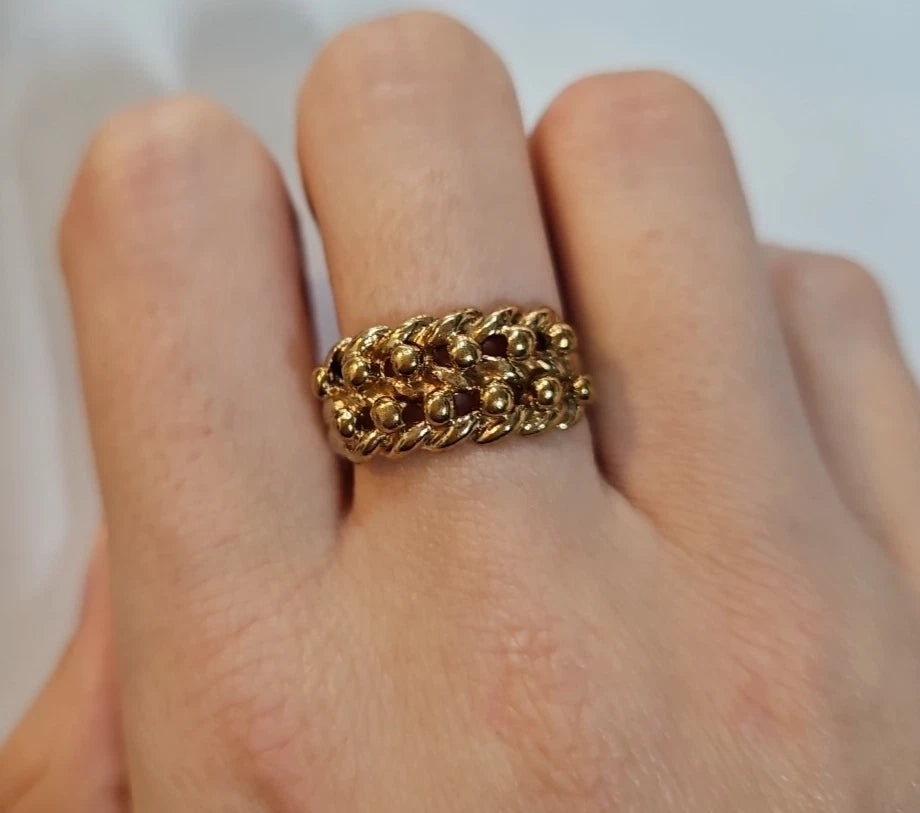 9ct Yellow Gold Keeper Ring, Size R