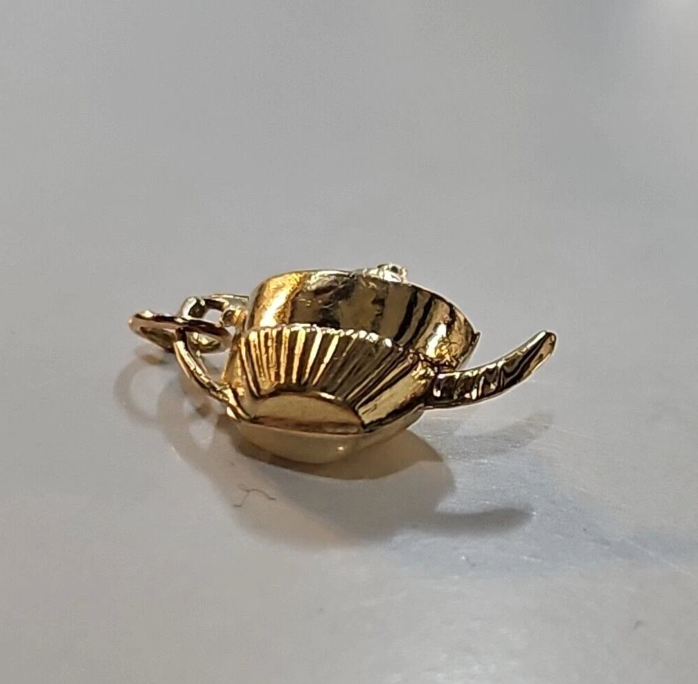 9ct Yellow Gold Teapot Charm Pendant
