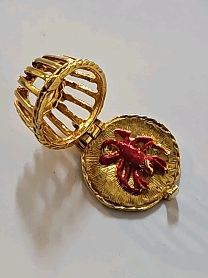 9ct Yellow Gold Opening Lobster Pot Cage Charm