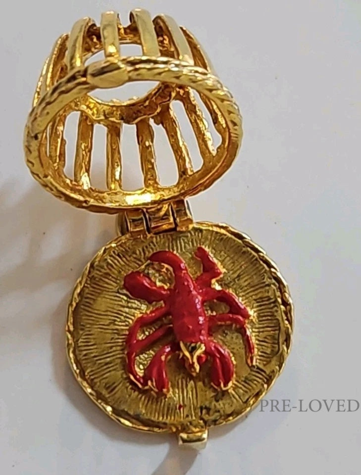 9ct Yellow Gold Opening Lobster Pot Cage Charm